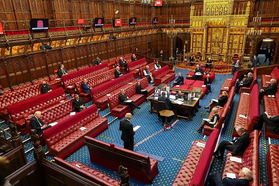 Lords committee opposes restrictive ‘earned settlement’ plans and questions Home Office capacity to deliver immigration and asylum reforms - Electronic Immigration Network